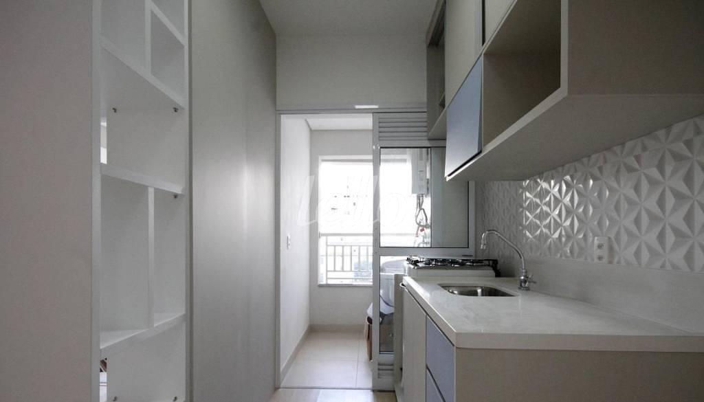 COZINHA de Apartamento à venda, Padrão com 48 m², 1 quarto e 1 vaga em Santa Efigenia - São Paulo