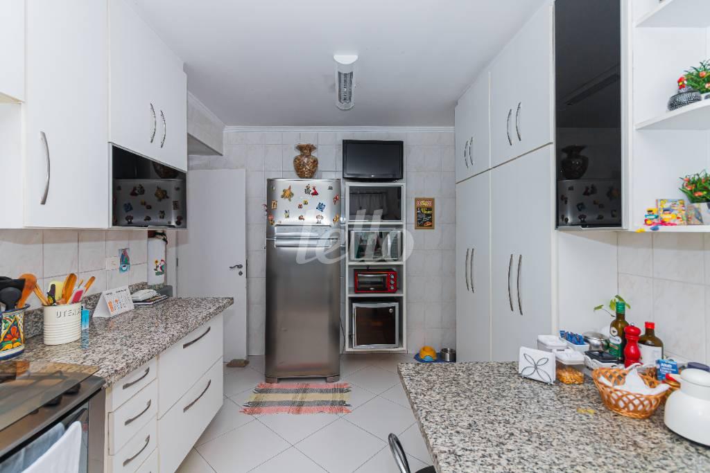 COZINHA de Apartamento à venda, Padrão com 220 m², 4 quartos e 3 vagas em Vila Mariana - São Paulo