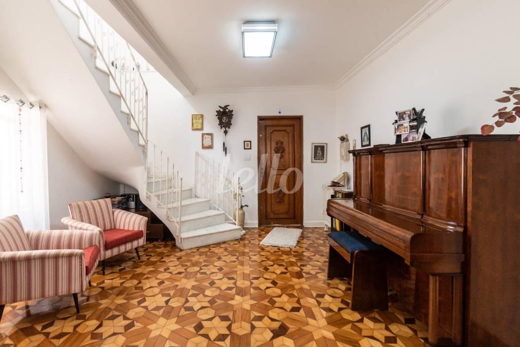 SALA DOIS AMBIENTES de Casa à venda, sobrado com 286 m², 4 quartos e 4 vagas em Mooca - São Paulo