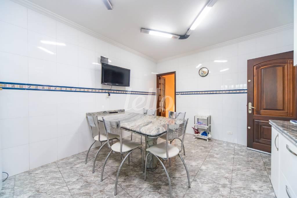 COZINHA de Casa à venda, sobrado com 250 m², 3 quartos e 3 vagas em Santa Maria - São Caetano do Sul