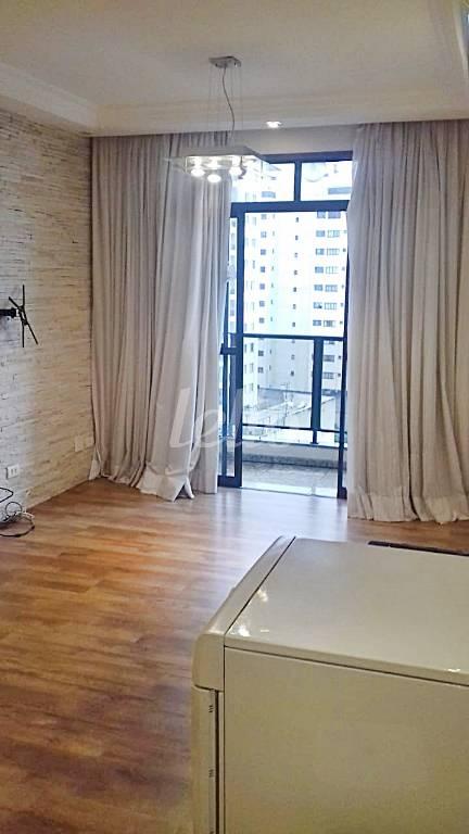 SALA de Apartamento à venda, Padrão com 102 m², 3 quartos e 2 vagas em Vila Gumercindo - São Paulo