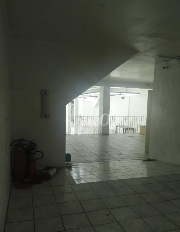 SALÃO de Loja à venda, Padrão com 780 m², e em Centro - Santo André