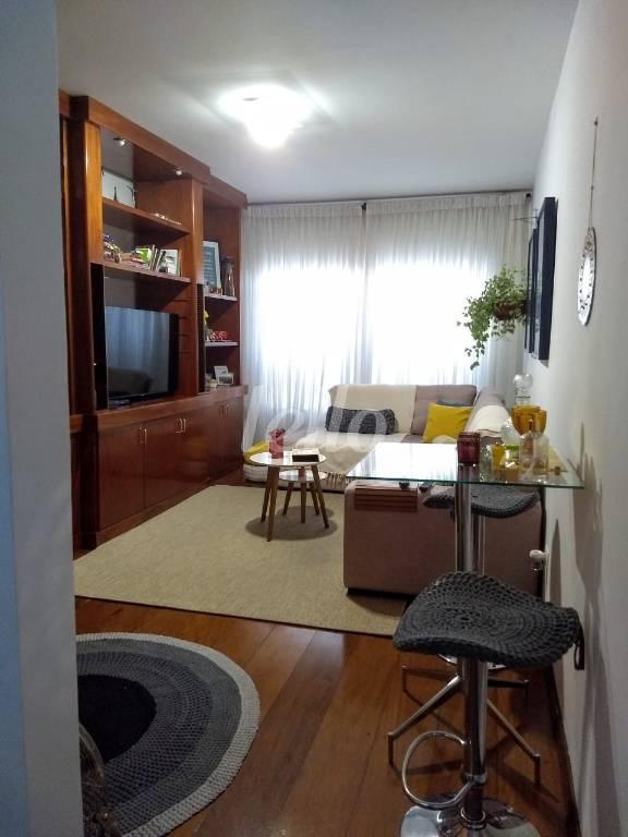 SALA DE ESTAR de Casa à venda, sobrado com 220 m², 3 quartos e 2 vagas em Mirandopolis - São Paulo
