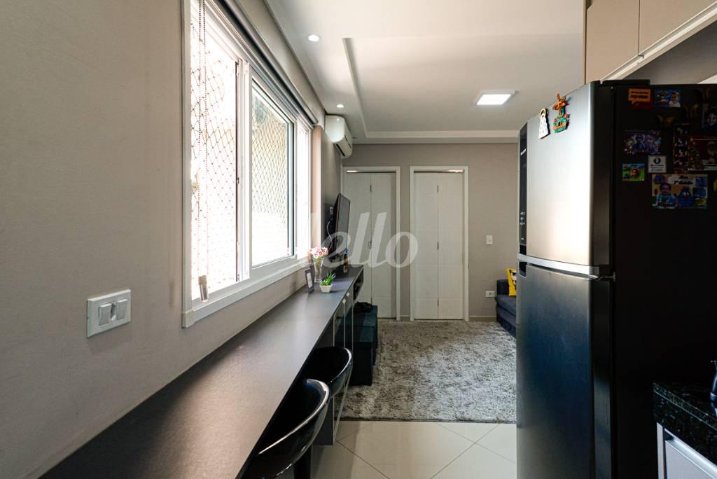 COZINHA de Apartamento à venda, Padrão com 86 m², 2 quartos e 1 vaga em Jardim Teresa - São Paulo