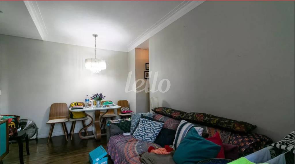 SALA DOIS AMBIENTES de Apartamento à venda, Padrão com 64 m², 2 quartos e 1 vaga em Mooca - São Paulo