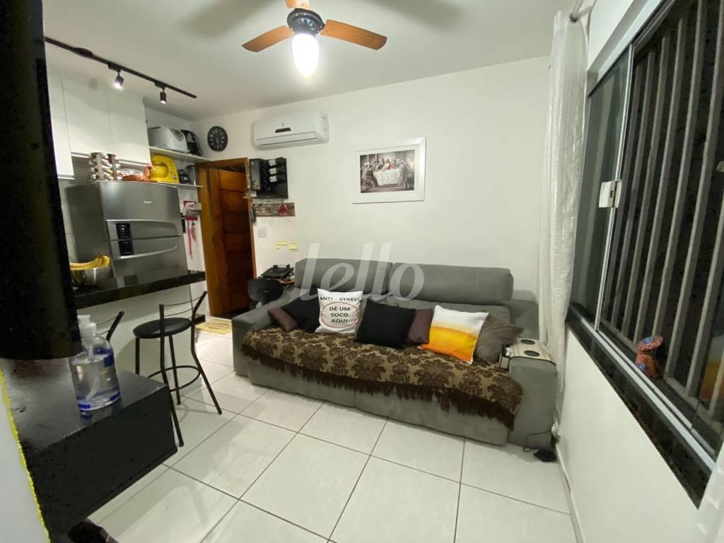 SALA DOIS AMBIENTES de Apartamento à venda, Padrão com 34 m², 1 quarto e 1 vaga em Vila Guilherme - São Paulo