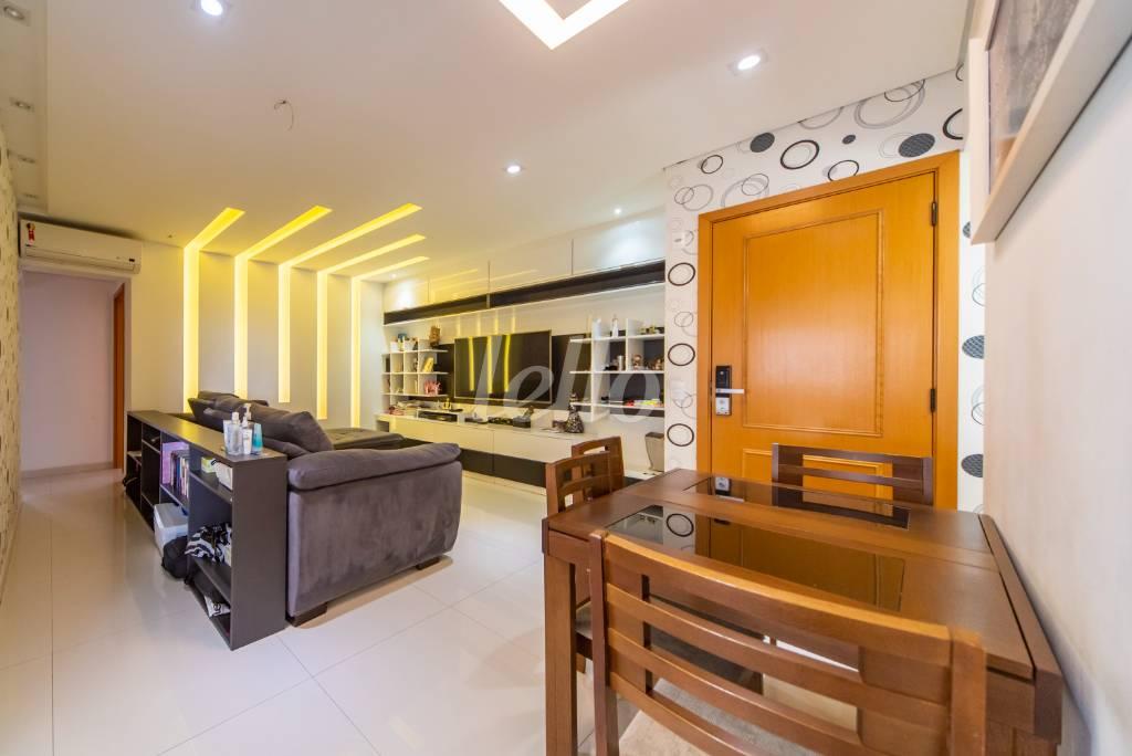 SALA DOIS AMBIENTES de Apartamento à venda, Padrão com 126 m², 3 quartos e 3 vagas em Vila Lilica - Santo André