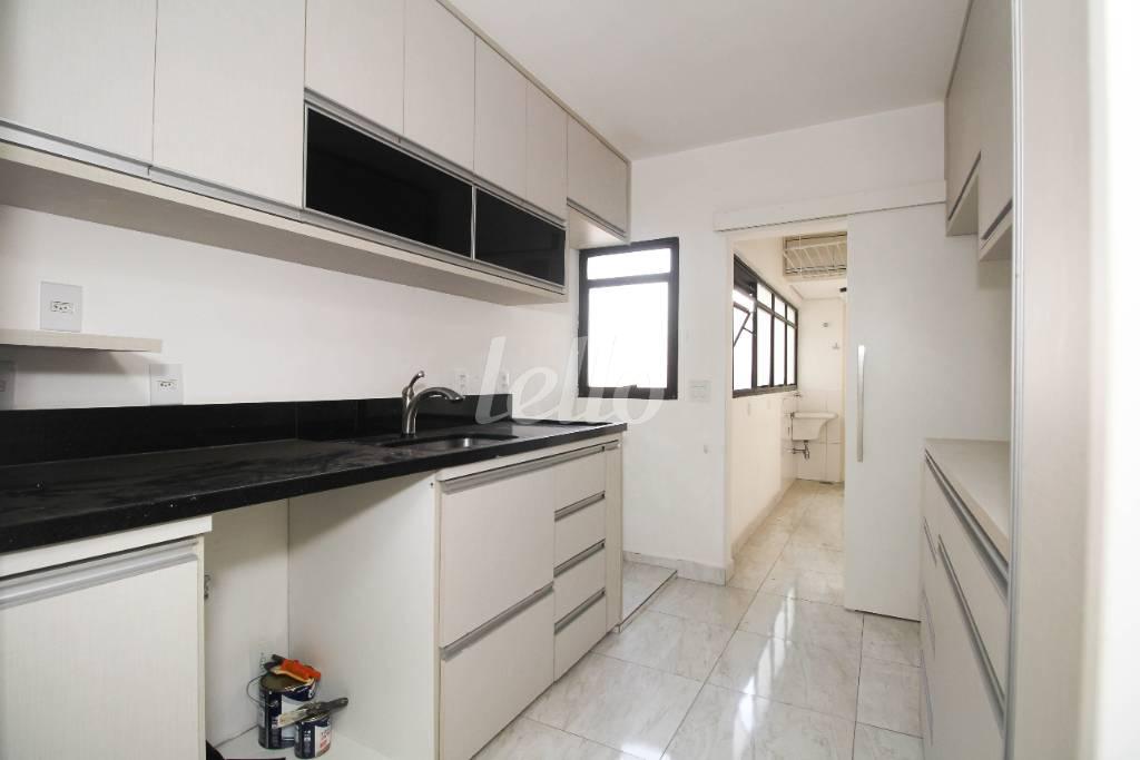COZINHA de Apartamento à venda, Padrão com 87 m², 3 quartos e 1 vaga em Vila Olímpia - São Paulo