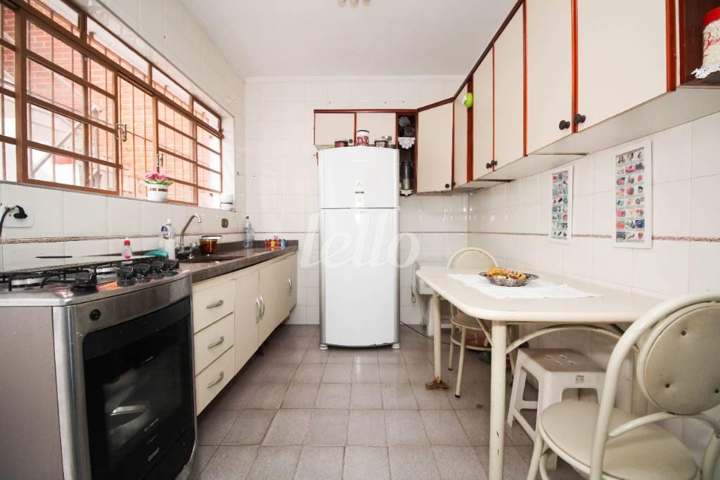 COZINHA de Casa para alugar, sobrado com 178 m², e 1 vaga em Vila Gomes Cardim - São Paulo
