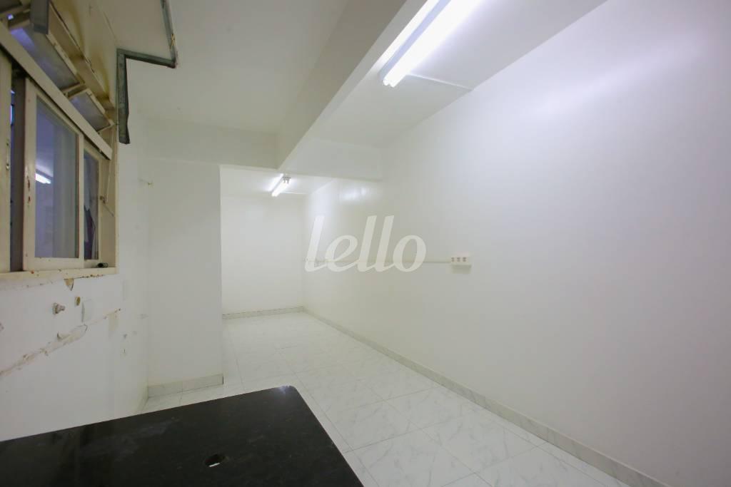 SALA 1 de Sala / Conjunto para alugar, Padrão com 100 m², e 1 vaga em Itaim Bibi - São Paulo