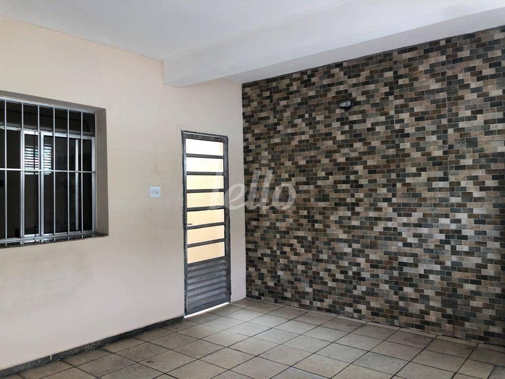GARAGEM de Casa à venda, assobradada com 130 m², 3 quartos e 2 vagas em Vila Marina - Santo André