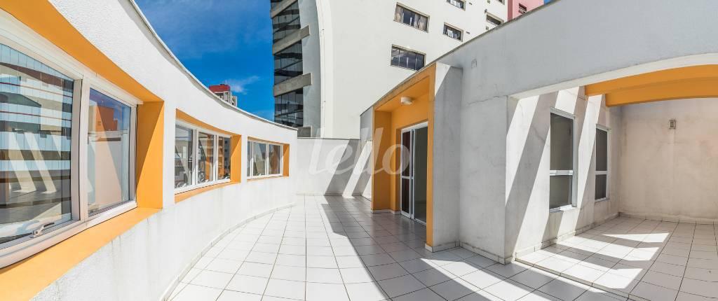 QUARTO ANDAR de Edifício à venda, Multiusuário com 1510 m², e 11 vagas em Vila São João - São Bernardo do Campo