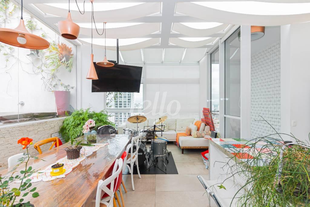 ÁREA GOURMET DUPLEX de Apartamento à venda, Duplex com 208 m², 3 quartos e 3 vagas em Alto da Moóca - São Paulo