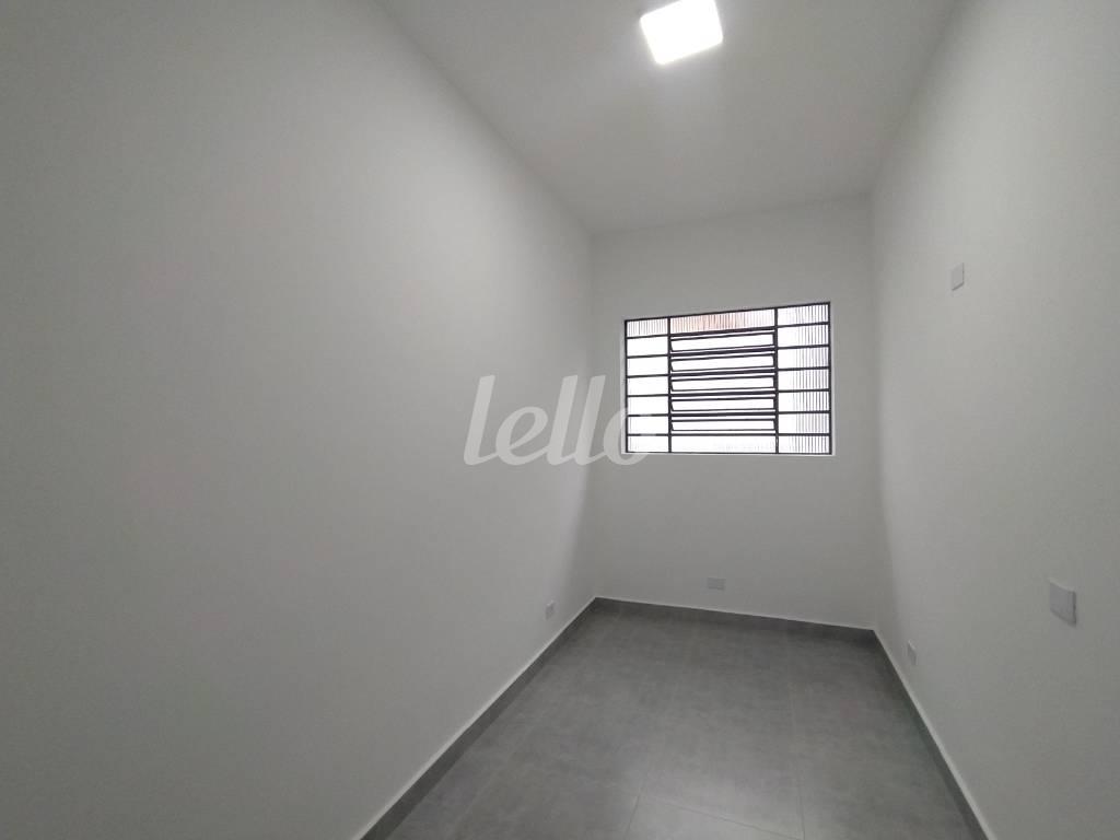 SALA 3 de Sala / Conjunto para alugar, Padrão com 121 m², e 2 vagas em Vila Mazzei - São Paulo