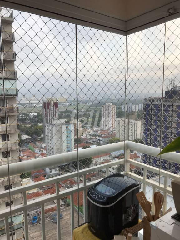 VISTA VARANDA de Apartamento à venda, Padrão com 81 m², 2 quartos e 2 vagas em Santana - São Paulo