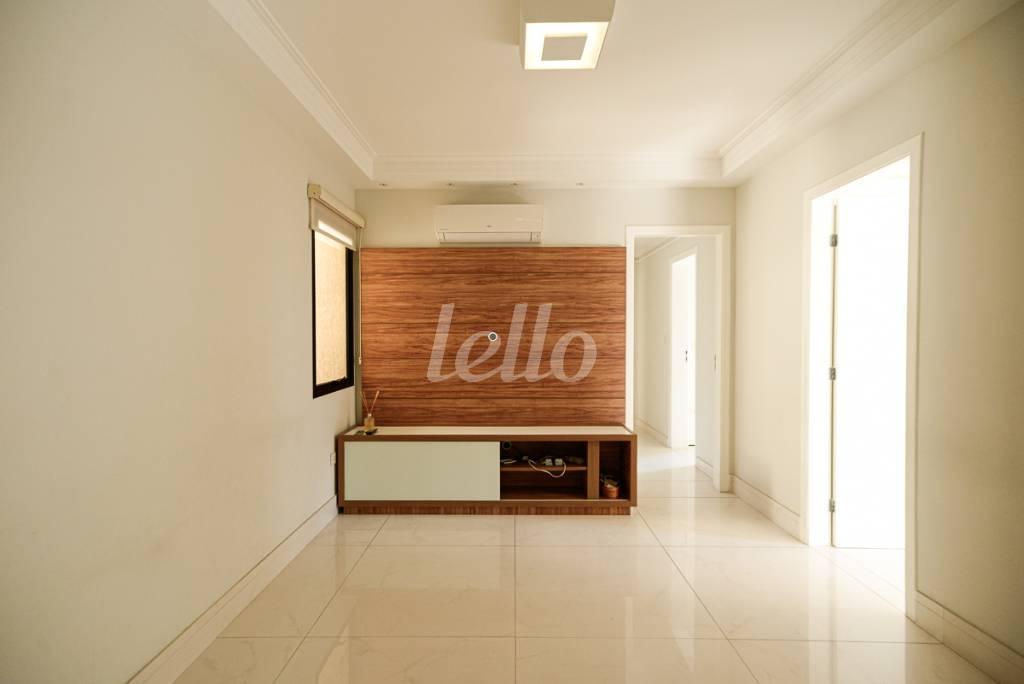 SALA DE TV de Apartamento à venda, Padrão com 176 m², 4 quartos e 3 vagas em Santana - São Paulo