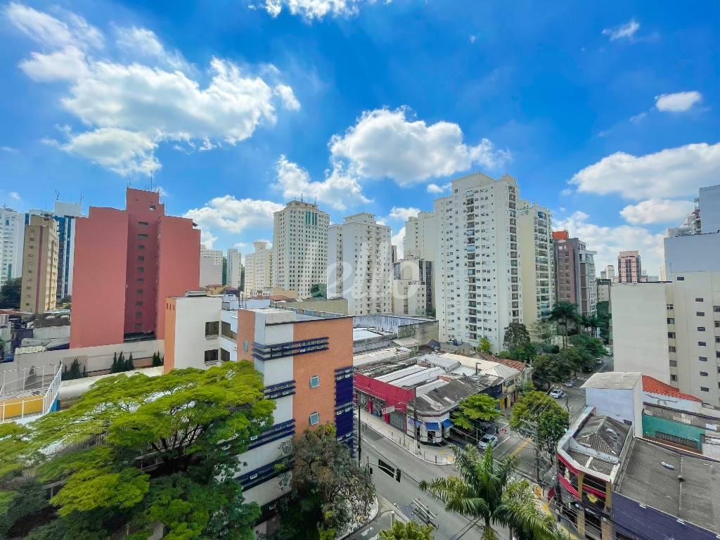 VISTA de Apartamento à venda, Padrão com 89 m², 3 quartos e 1 vaga em Pinheiros - São Paulo