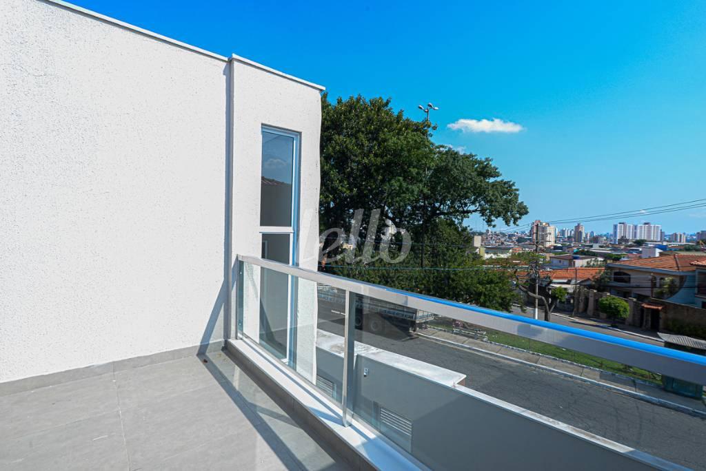 TERRAÇO de Casa à venda, assobradada com 700 m², 3 quartos e 10 vagas em Vila Prudente - São Paulo