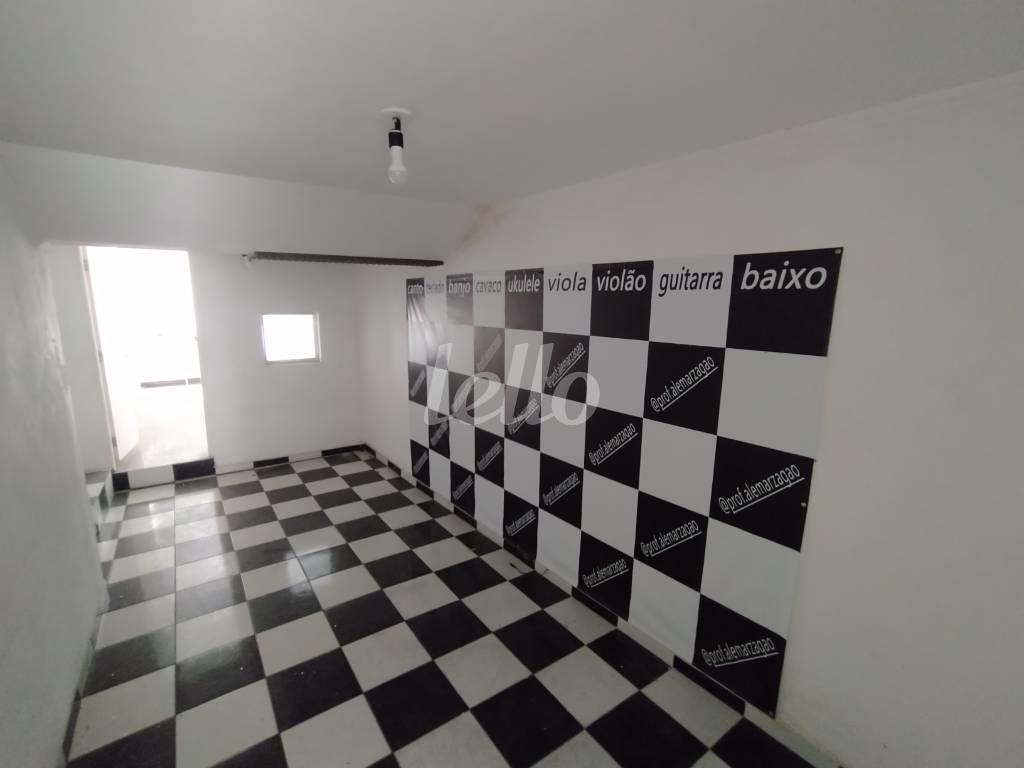 SALA 1 de Salão para alugar, Padrão com 100 m², e em Carandiru - São Paulo