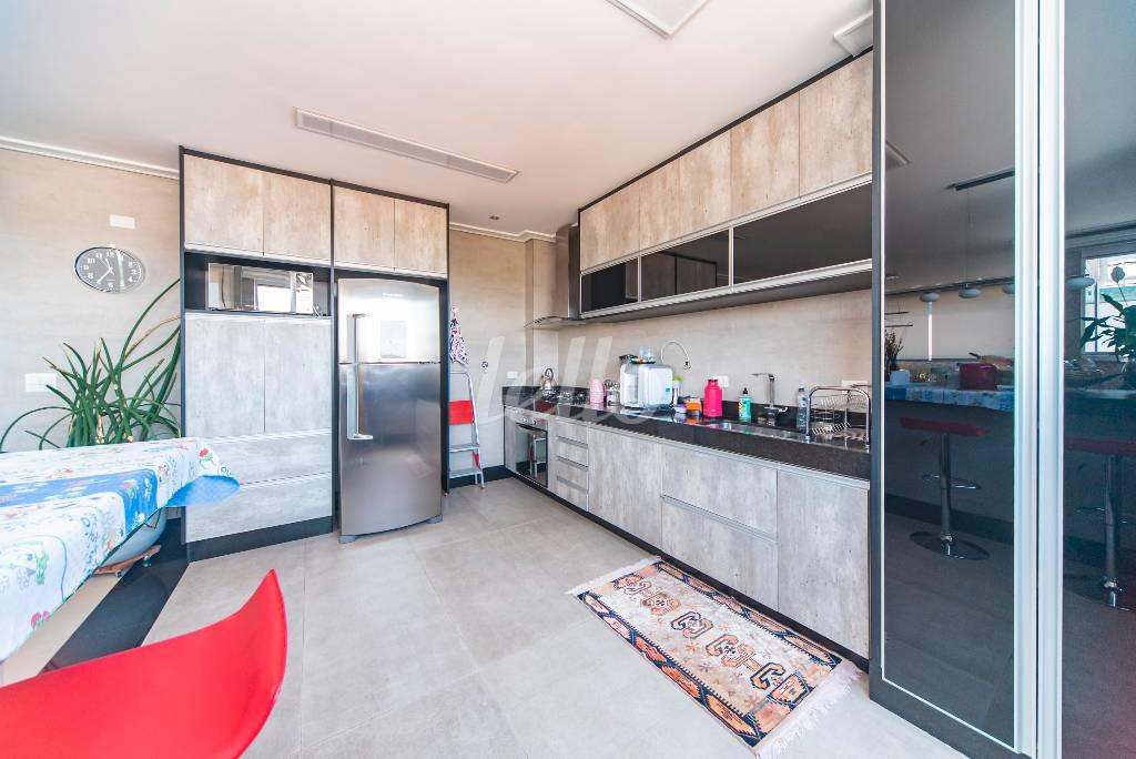 COZINHA de Apartamento à venda, cobertura - Padrão com 190 m², 3 quartos e 5 vagas em Nova Gerty - São Caetano do Sul