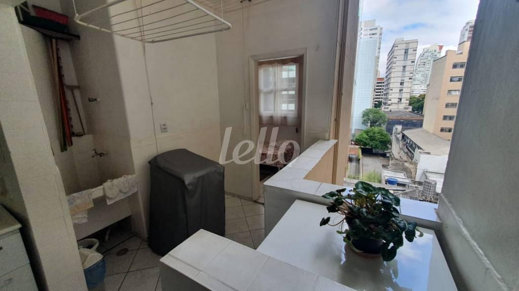 ÁREA DE SERVIÇO de Apartamento à venda, Padrão com 130 m², 2 quartos e em Consolação - São Paulo