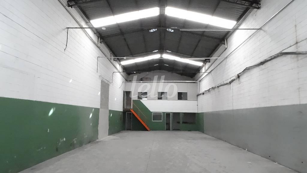 GALPÃO de Galpão/Armazém à venda, Padrão com 500 m², e 4 vagas em Casa Verde Alta - São Paulo