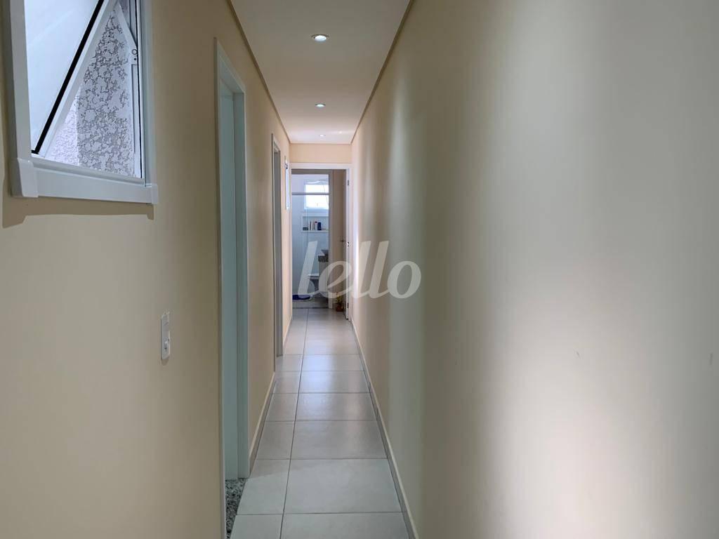 CORREDOR de Apartamento à venda, cobertura - Padrão com 104 m², 2 quartos e 2 vagas em Vila Pires - Santo André