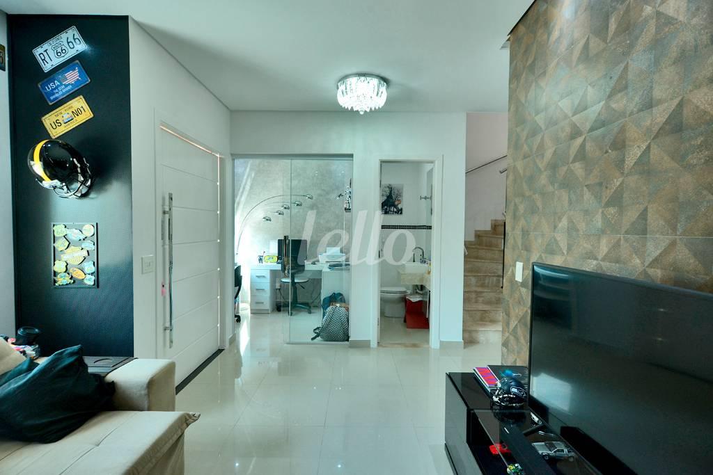 SALA TV de Casa à venda, em condomínio - sobrado com 380 m², 4 quartos e 5 vagas em Tremembé - São Paulo