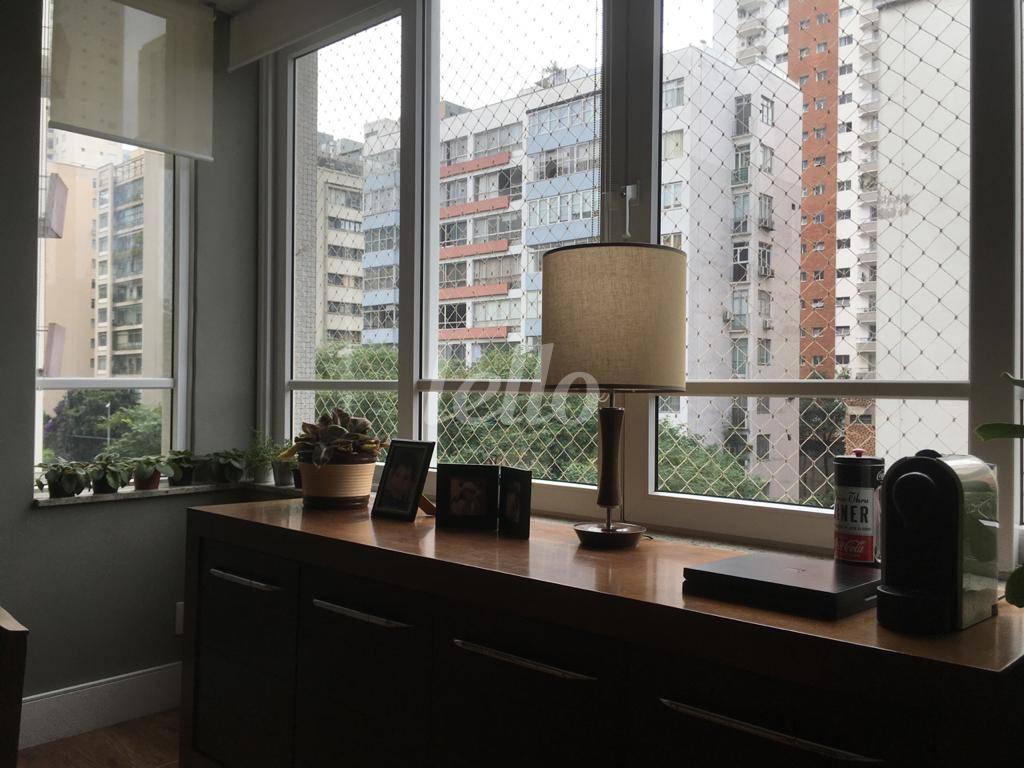 SALA\VISTA de Apartamento à venda, Padrão com 111 m², 2 quartos e 1 vaga em Jardim Paulista - São Paulo