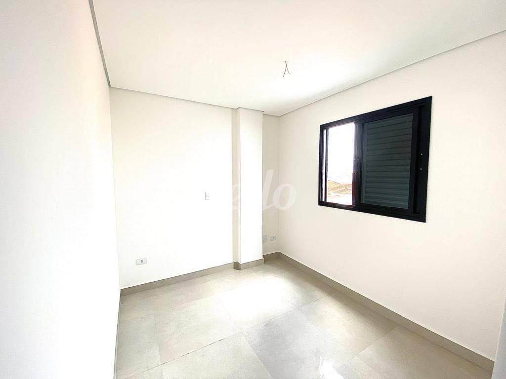 SUÍTE de Apartamento à venda, cobertura - Padrão com 108 m², 2 quartos e 1 vaga em Santa Teresinha - Santo André