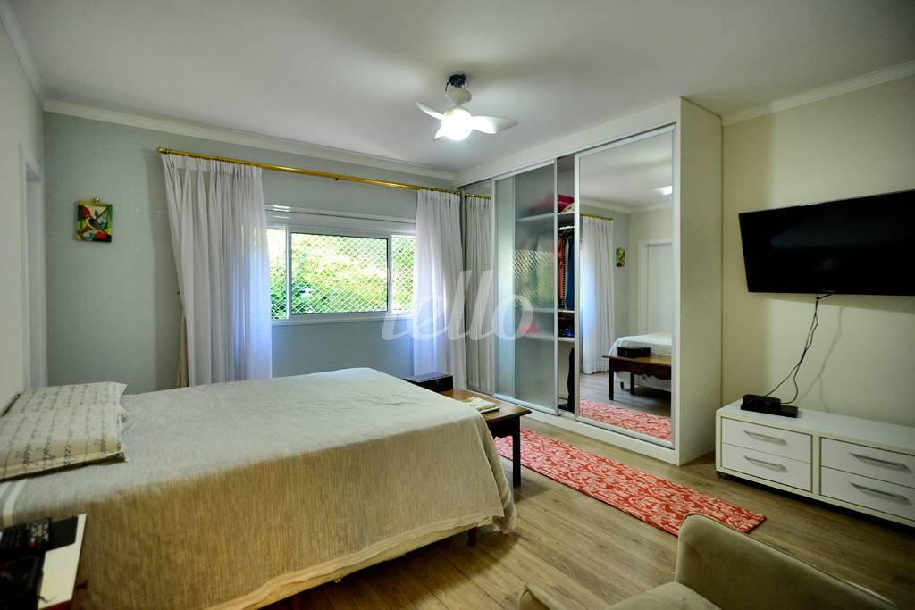 SUÍTE 4 de Casa à venda, em condomínio - sobrado com 245 m², 4 quartos e 3 vagas em Vila Albertina - São Paulo