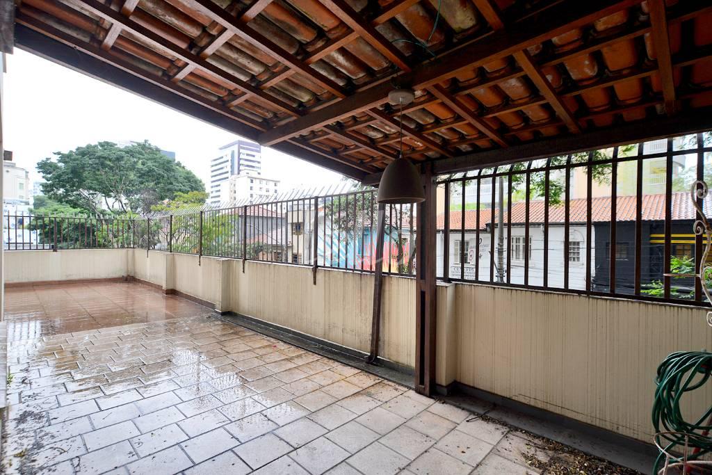 VARANDA de Apartamento à venda, Padrão com 227 m², 3 quartos e 1 vaga em Consolação - São Paulo