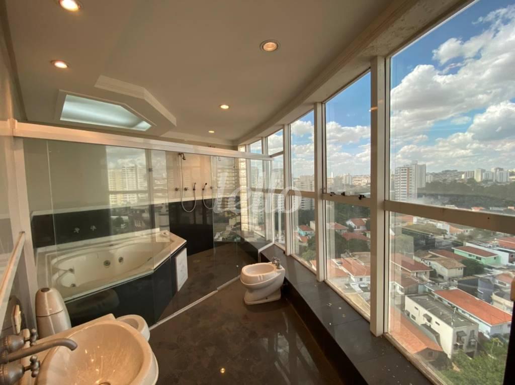 SUÍTE de Apartamento à venda, cobertura - Padrão com 420 m², 4 quartos e 6 vagas em Jardim Avelino - São Paulo