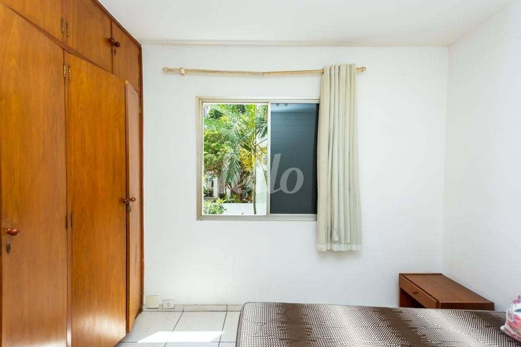 DORMITÓRIO de Apartamento à venda, Padrão com 40 m², 1 quarto e 1 vaga em Jardim Paulista - São Paulo