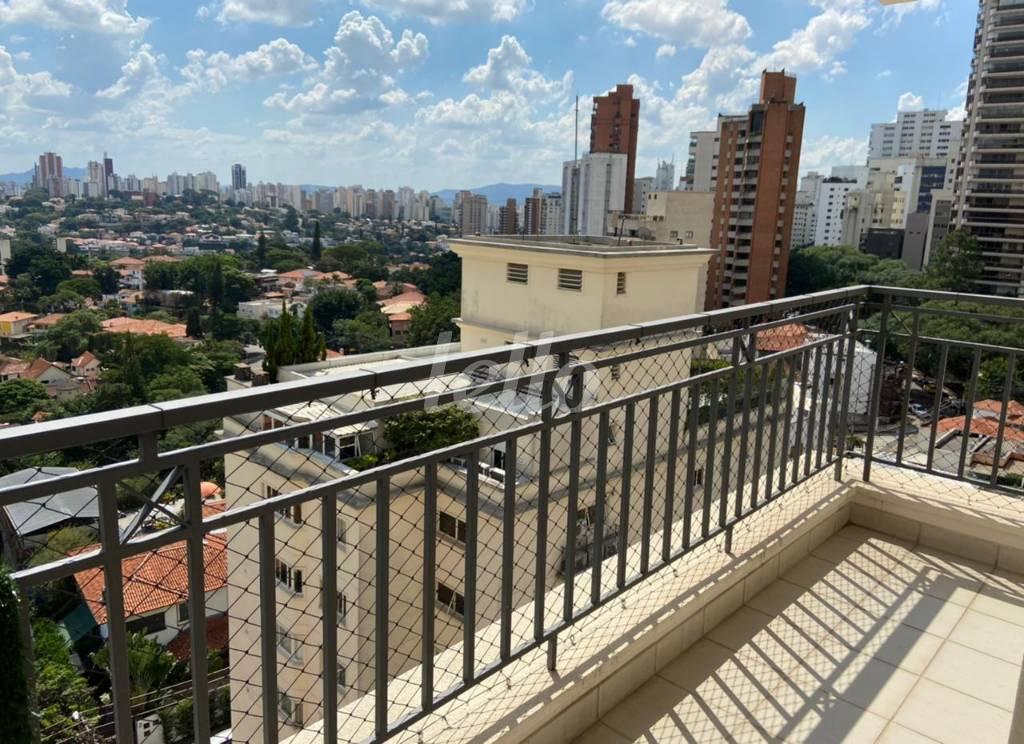 VARANDA de Apartamento à venda, Loft com 83 m², 1 quarto e 2 vagas em Consolação - São Paulo