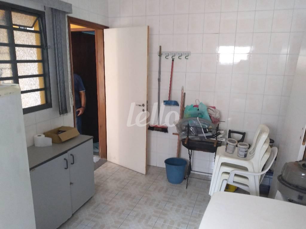 COZINHA de Casa à venda, térrea com 180 m², 4 quartos e 2 vagas em Vila Prudente - São Paulo