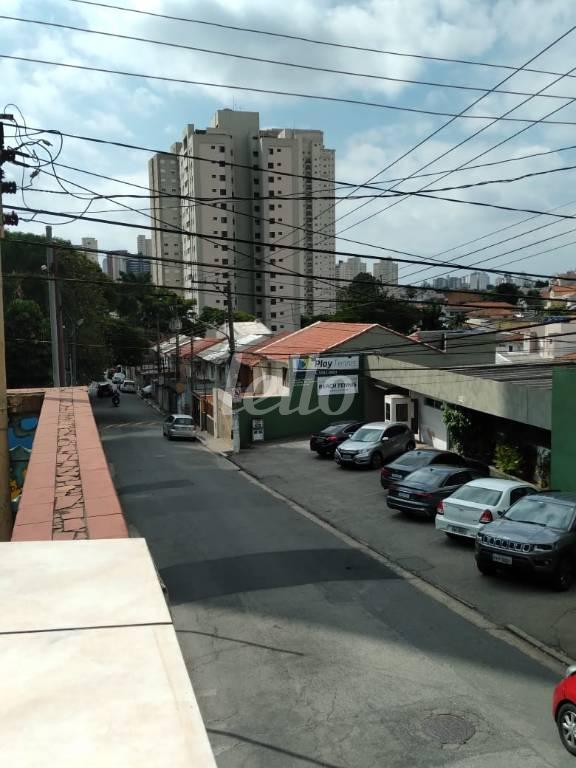 VISTA de Casa à venda, sobrado com 80 m², 2 quartos e 1 vaga em Vila Firmiano Pinto - São Paulo