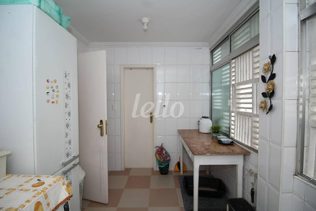 ÁREA DE SERVIÇO de Apartamento à venda, Padrão com 200 m², 3 quartos e 2 vagas em Jardins - São Paulo
