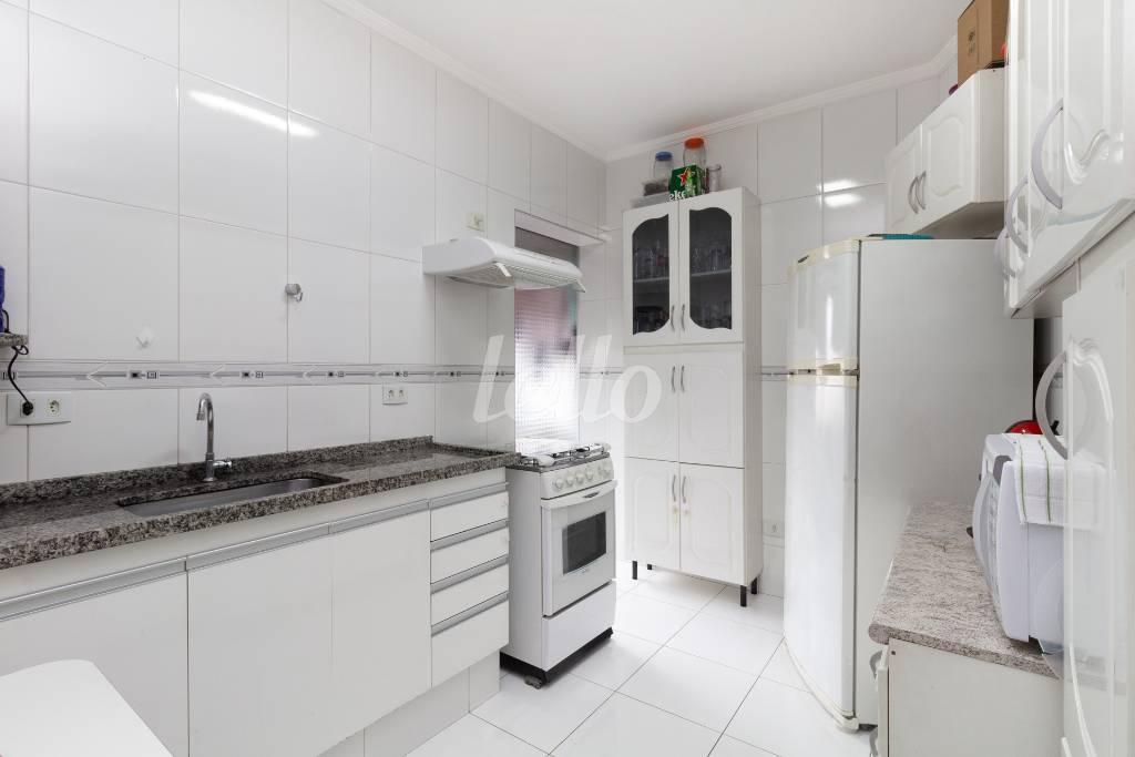COZINHA de Apartamento à venda, Padrão com 71 m², 2 quartos e 1 vaga em Vila Gumercindo - São Paulo