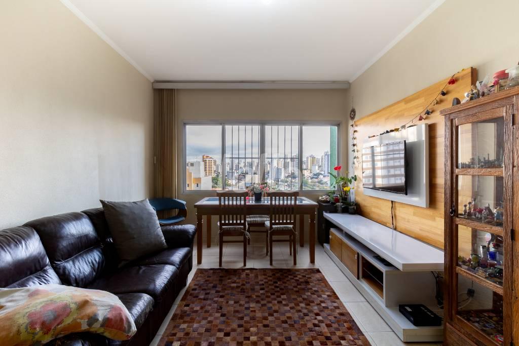 SALA de Apartamento à venda, Padrão com 71 m², 2 quartos e 1 vaga em Vila Gumercindo - São Paulo