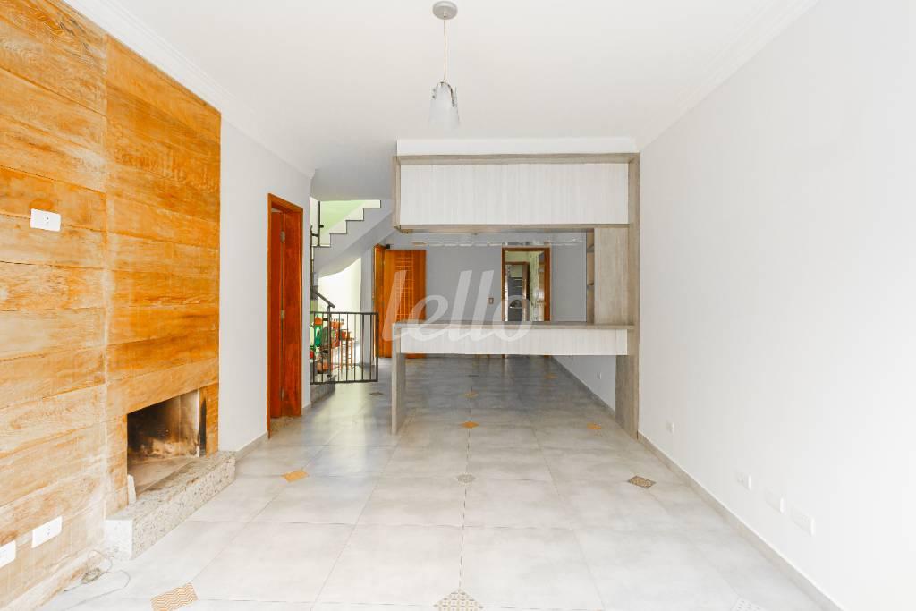SALA de Casa à venda, sobrado com 140 m², 3 quartos e 1 vaga em Bosque da Saúde - São Paulo