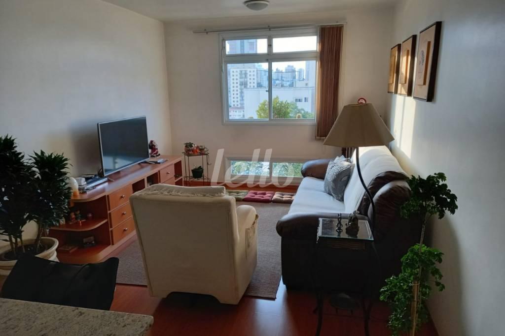 SALA de Apartamento à venda, Padrão com 50 m², 1 quarto e 1 vaga em Vila Santa Teresa - Santo André
