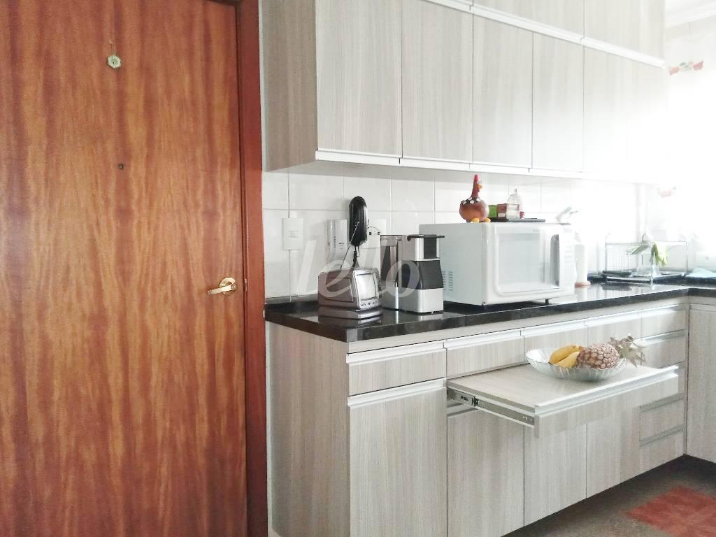 COZINHA de Apartamento à venda, Padrão com 120 m², 3 quartos e 2 vagas em Santa Teresinha - São Paulo