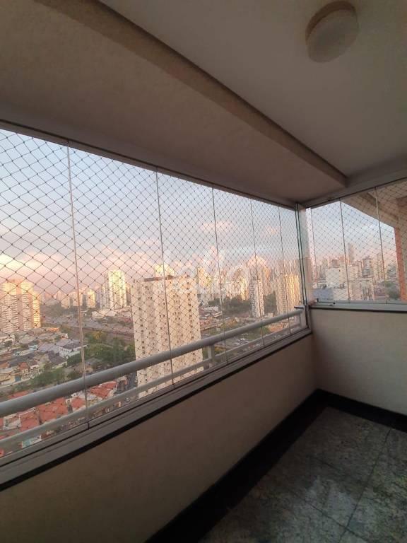 SACADA COM VISTA AMPLA de Apartamento à venda, Padrão com 104 m², 3 quartos e 2 vagas em Tatuapé - São Paulo