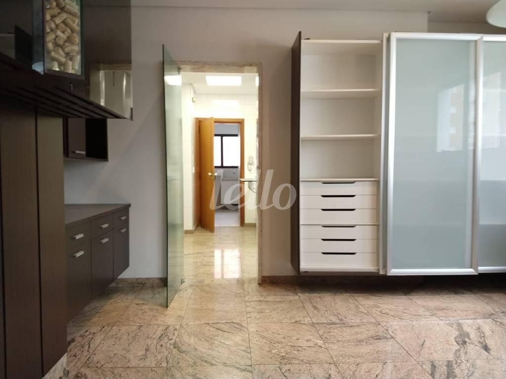 SALA DE ALMOÇO de Apartamento à venda, Padrão com 346 m², 3 quartos e 4 vagas em Tatuapé - São Paulo