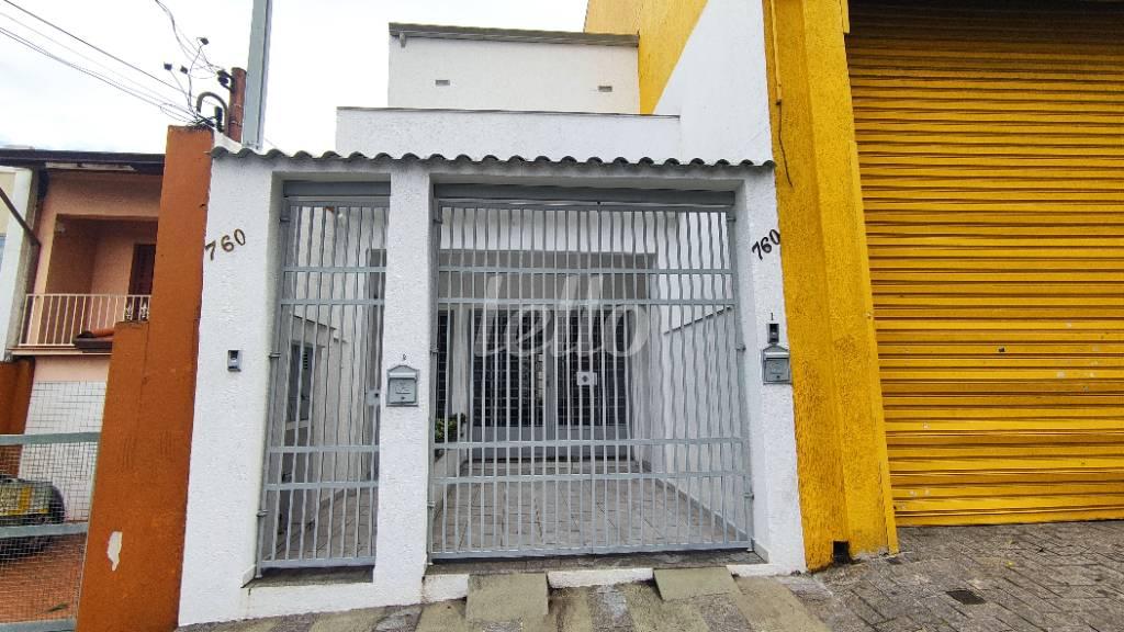 FACHADA de Casa à venda, sobrado com 170 m², e 1 vaga em Santana - São Paulo