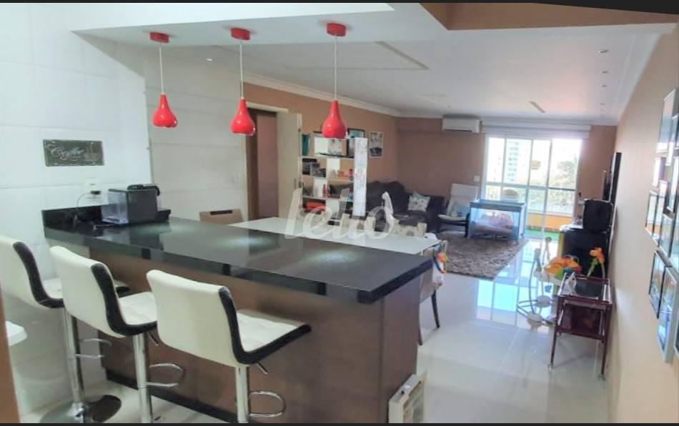 SALA de Apartamento à venda, Padrão com 105 m², 3 quartos e 2 vagas em Saúde - São Paulo