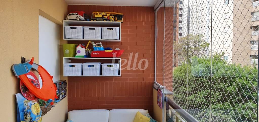 TERRAÇO de Apartamento à venda, Padrão com 105 m², 3 quartos e 2 vagas em Saúde - São Paulo