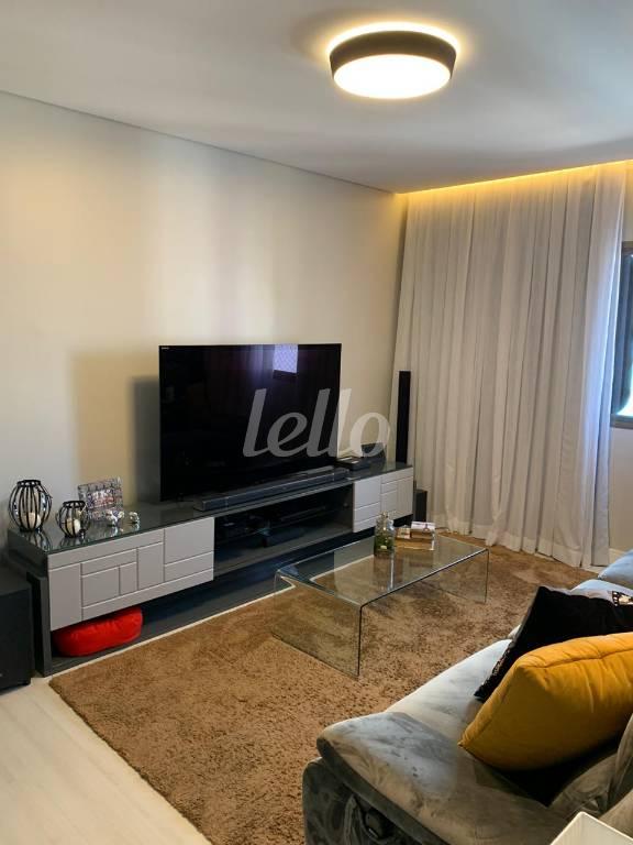 SALA DE TV de Apartamento à venda, Padrão com 215 m², 3 quartos e 4 vagas em Jardim Avelino - São Paulo