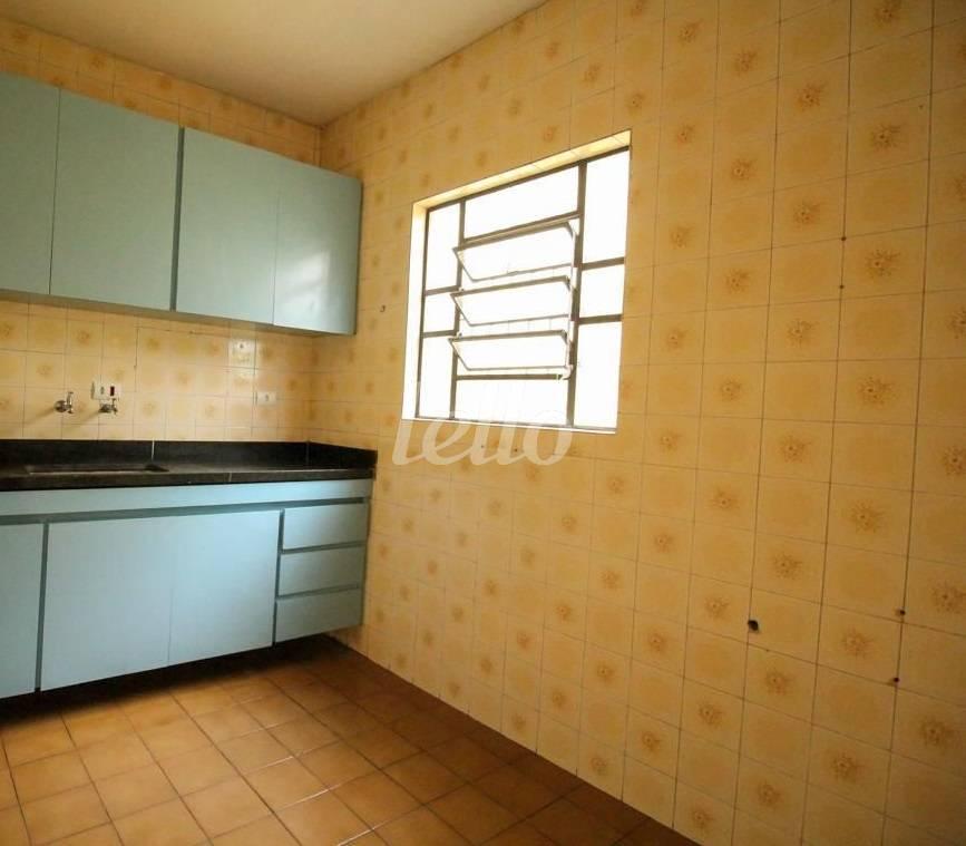 COZINHA de Casa à venda, assobradada com 110 m², 3 quartos e 2 vagas em Santana - São Paulo